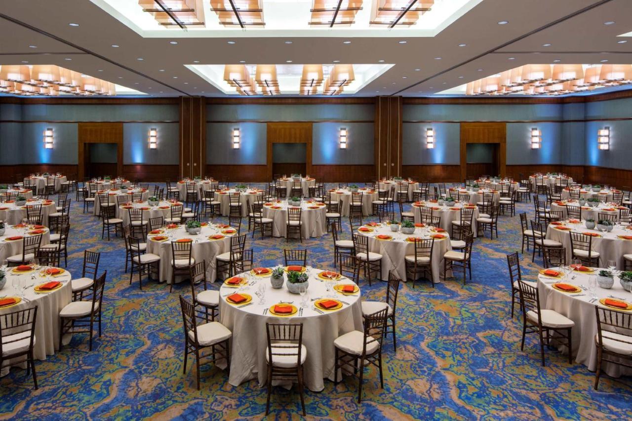 The Westin Jersey City Newport Экстерьер фото