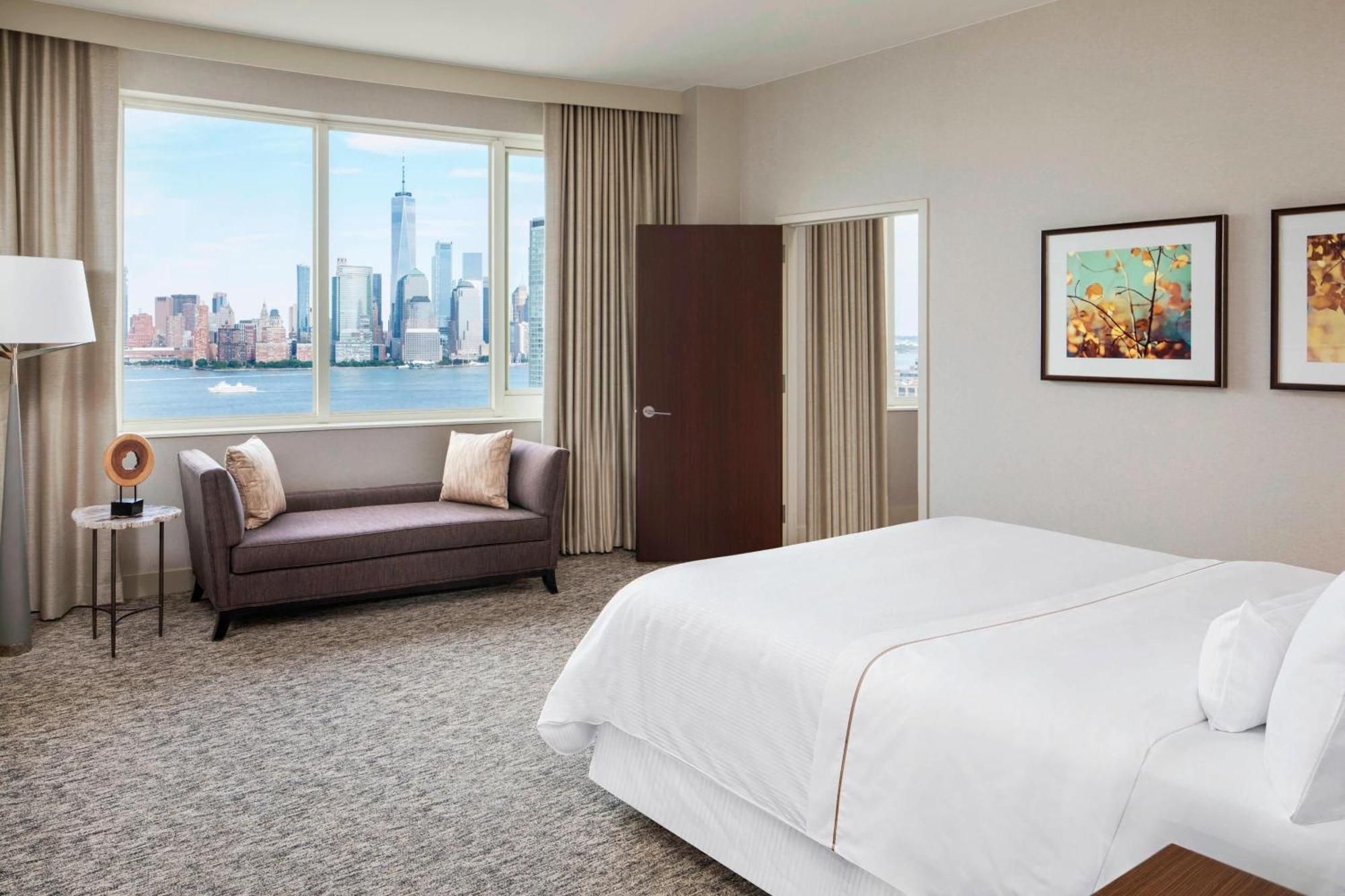 The Westin Jersey City Newport Экстерьер фото