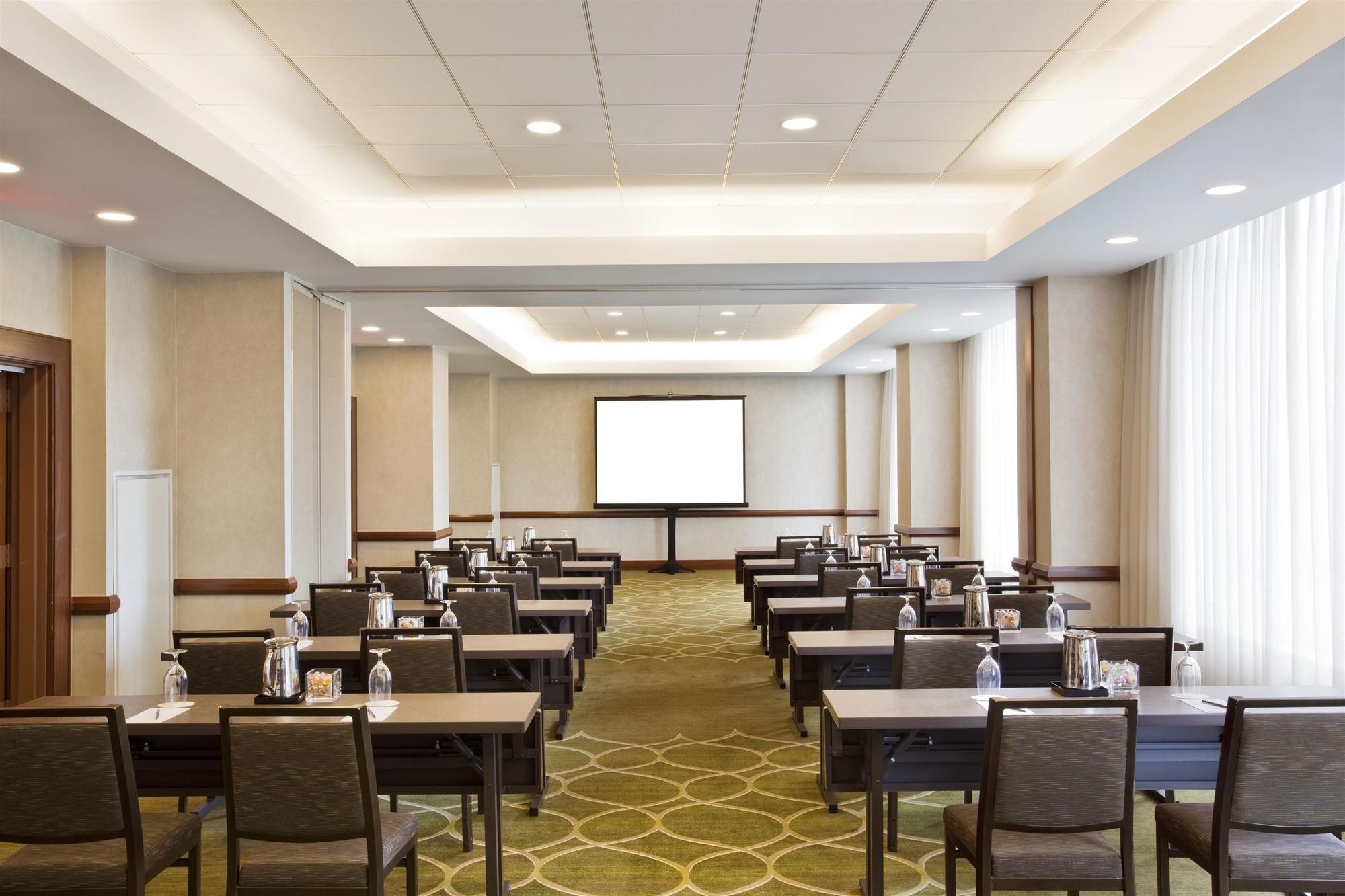 The Westin Jersey City Newport Экстерьер фото