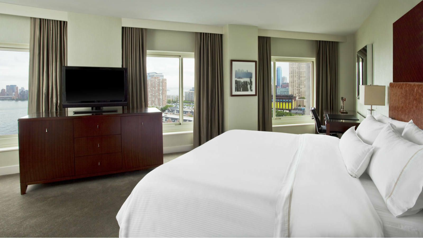 The Westin Jersey City Newport Экстерьер фото